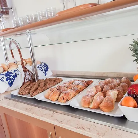De La Hotell Cesenatico