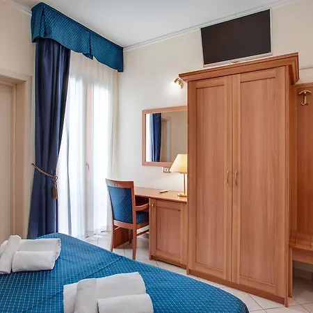 De La Hotell